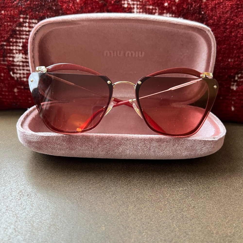 Miu Miu Red Sunglasses - Picture 6 of 6